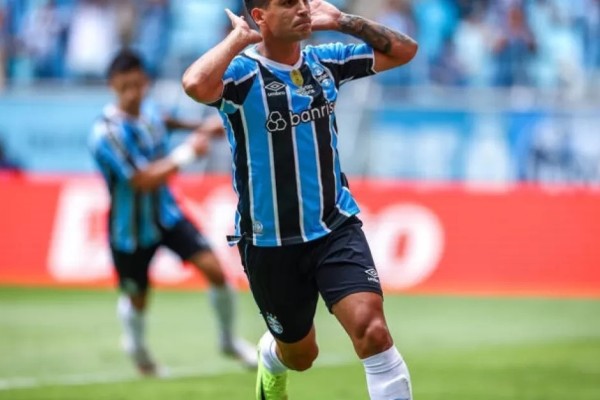 Grêmio faz 5 x 0 na Arena e goleia o São Luiz