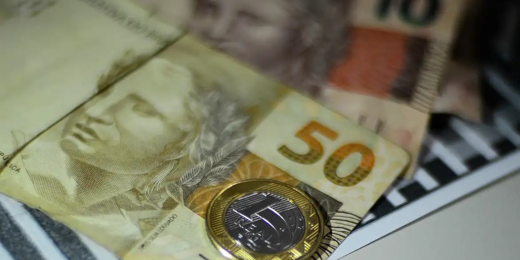 Economia cresce 0,9% no terceiro trimestre de 2024, diz IBGE