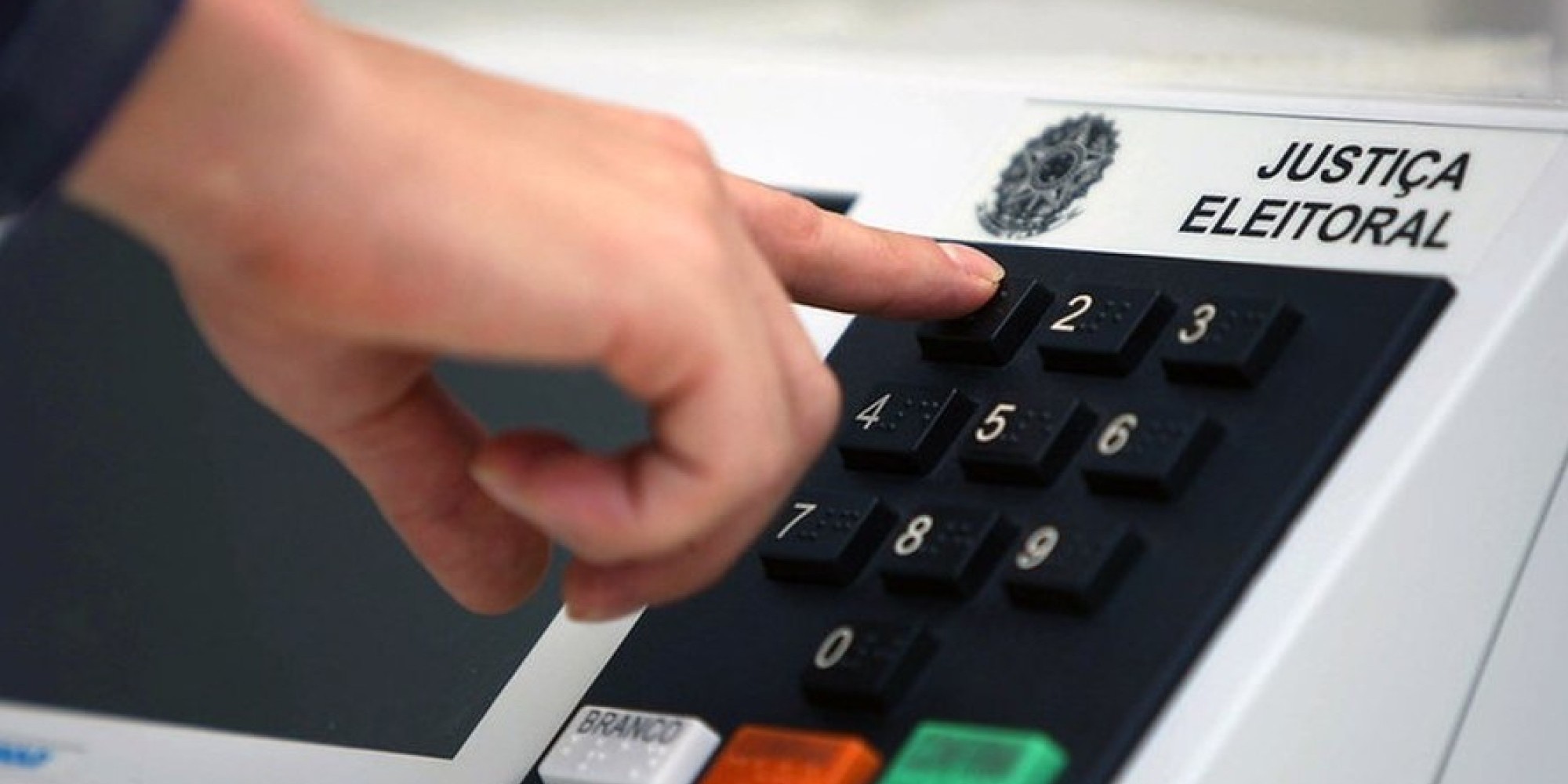 Servidores públicos pré-candidatos devem se afastar de seus cargos até sexta-feira