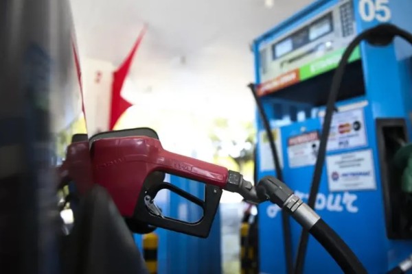 Entenda como foi decidido pelo CONFAZ o aumento do ICMS da gasolina
