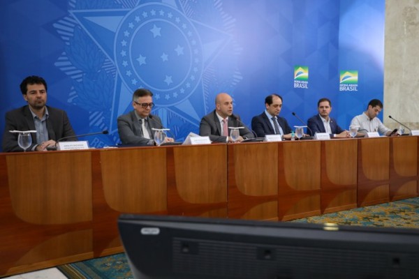 Coletiva de imprensa com a equipe técnica do Ministério da Economia