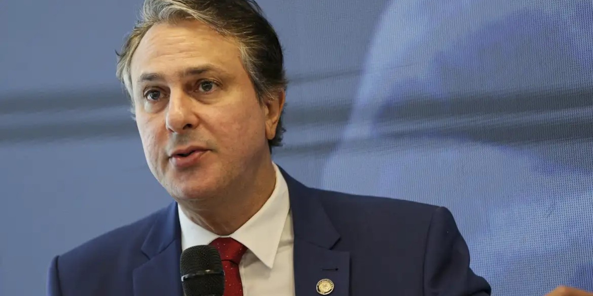 Enem 2024 registrou 12 redações com nota mil; uma da rede pública