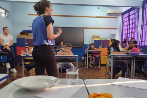 Vídeo do TikTok desperta curiosidades dos estudantes da EMEF Érico Veríssimo 
