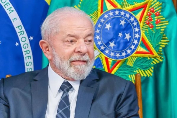 Lula deve conversar com o papa sobre a guerra da Ucrânia