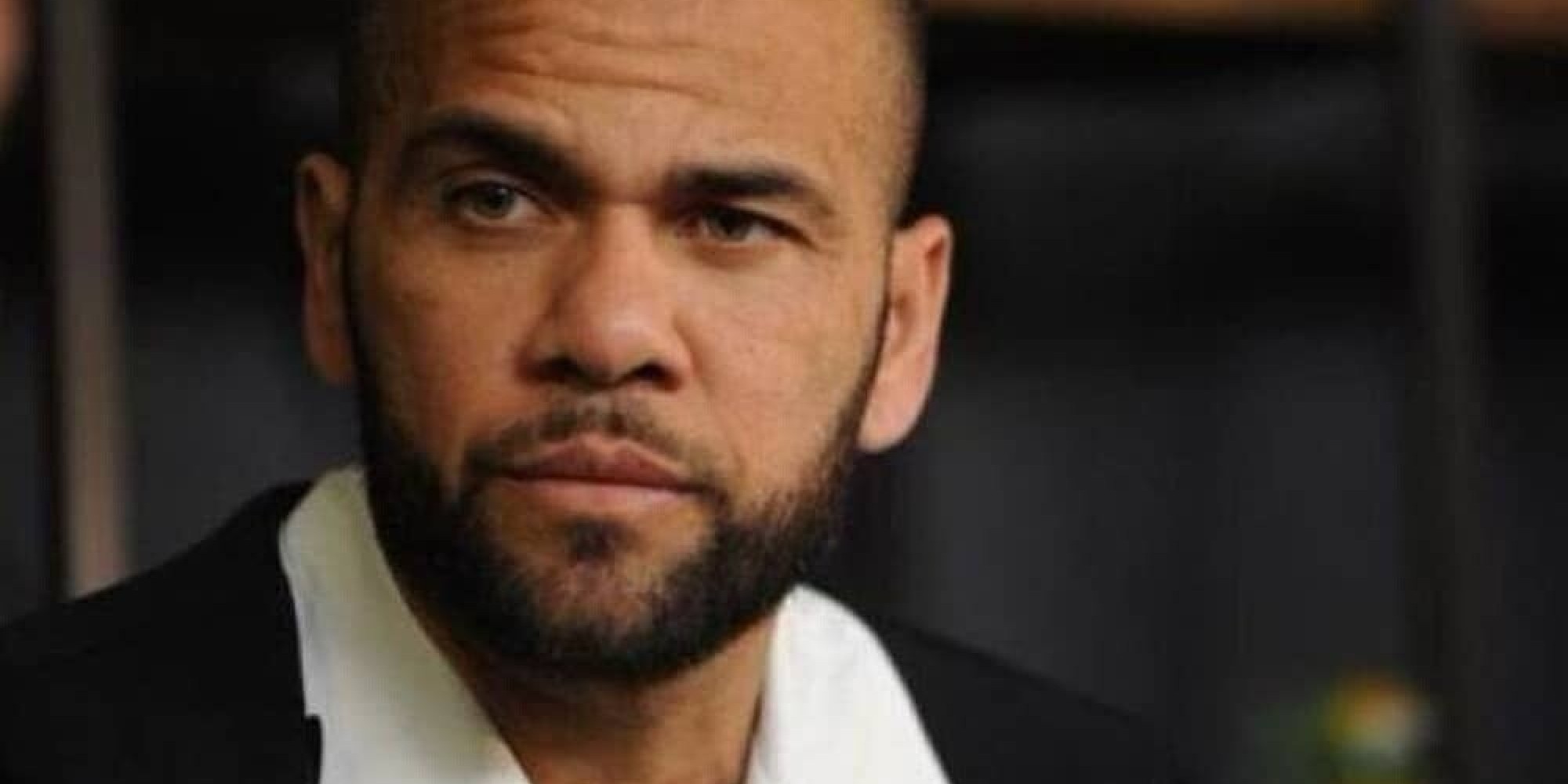 Daniel Alves é convocado para voltar ao tribunal na Espanha