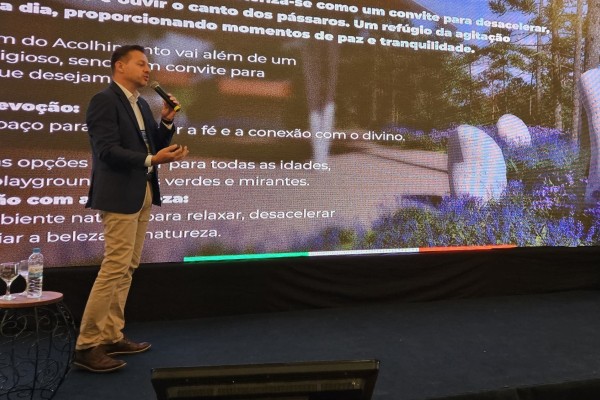 Encantado é case de sucesso no turismo em Seminário Nacional