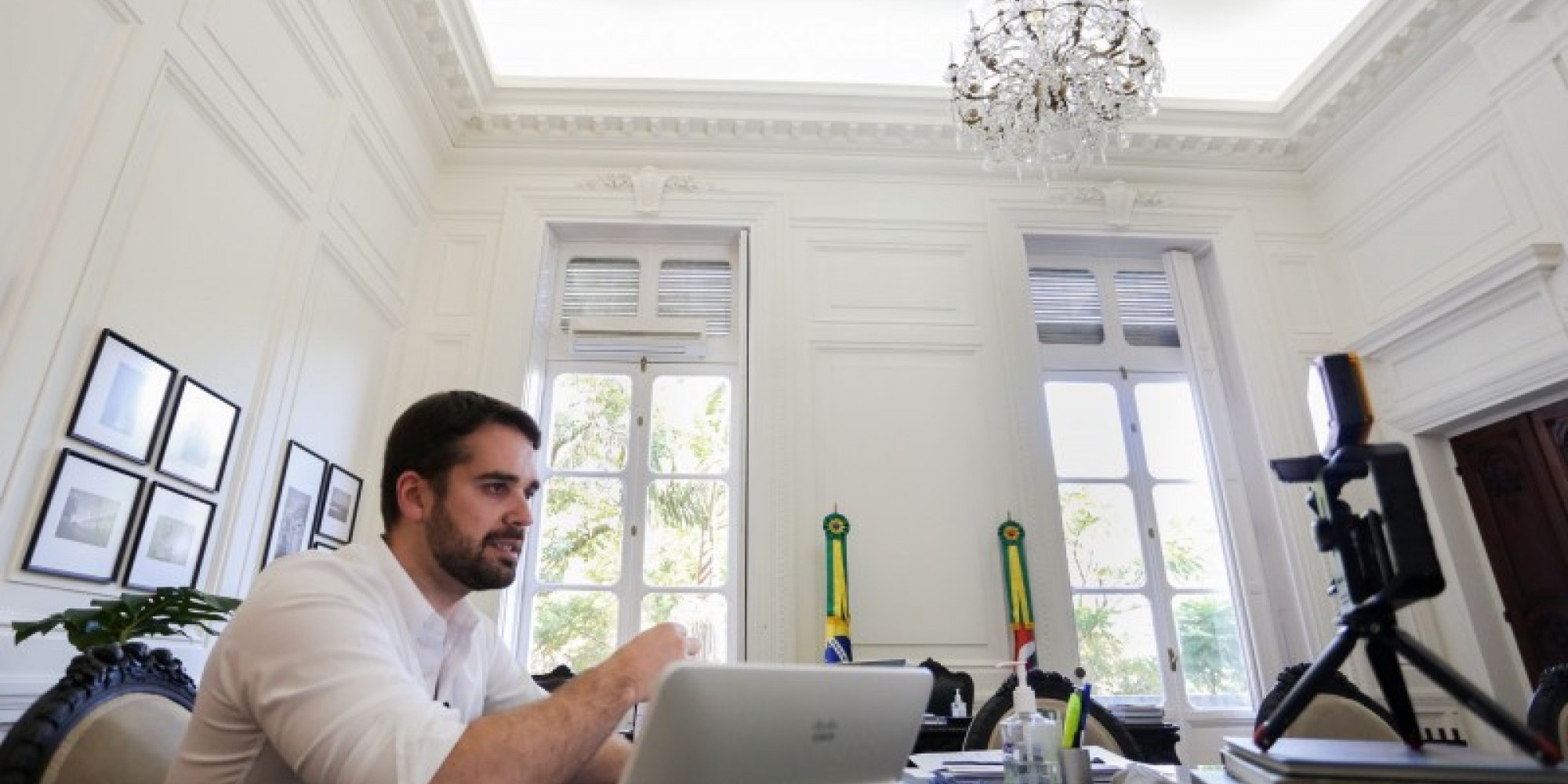 Governador disse que ainda está em definição se o retorno das aulas ocorrerá ao longo do mês de maio ou a partir de junho 
