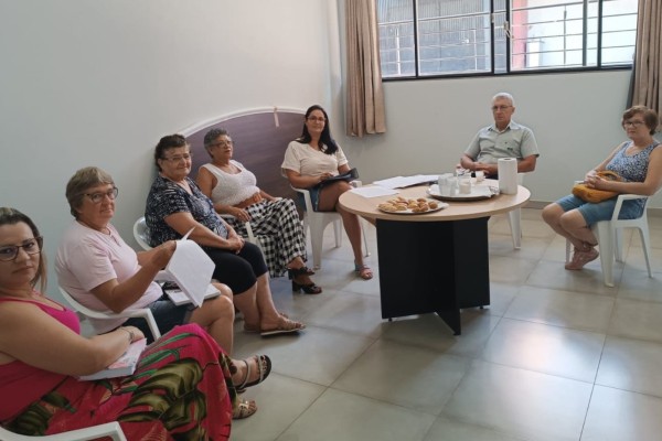 Conselho Municipal do Idoso de Roca Sales realiza reunião ordinária