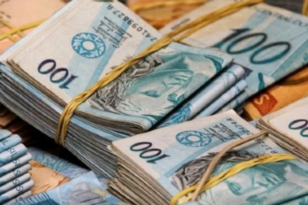 Polícia Federal realiza operação para apurar desvios de emendas parlamentares destinadas ao Hospital Santa Cruz