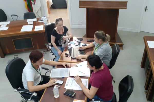 Trabalhos do COE ocorrem desde a semana passada na câmara
