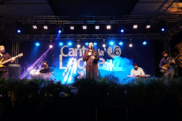  “Armaduras” levou os troféus de melhor letra e melhor intérprete