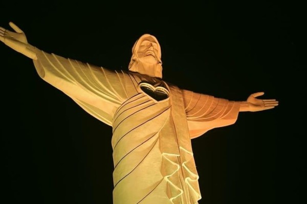 Maio Amarelo no Cristo Protetor: fé e conscientização iluminam os caminhos da vida
