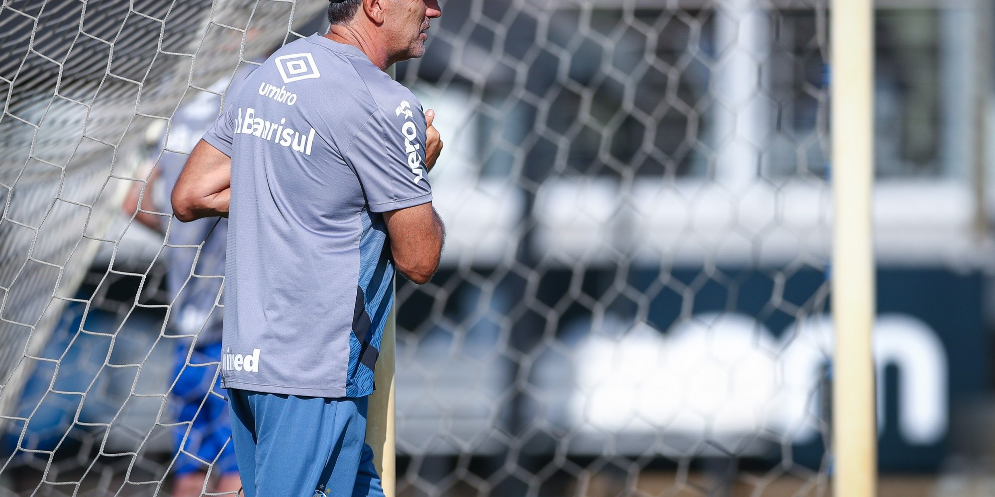 Renato escalou reservas para o duelo em Pelotas