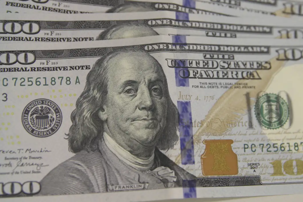 Dólar tem nova queda e bolsa sobe 2,82%, o maior nível desde dezembro
