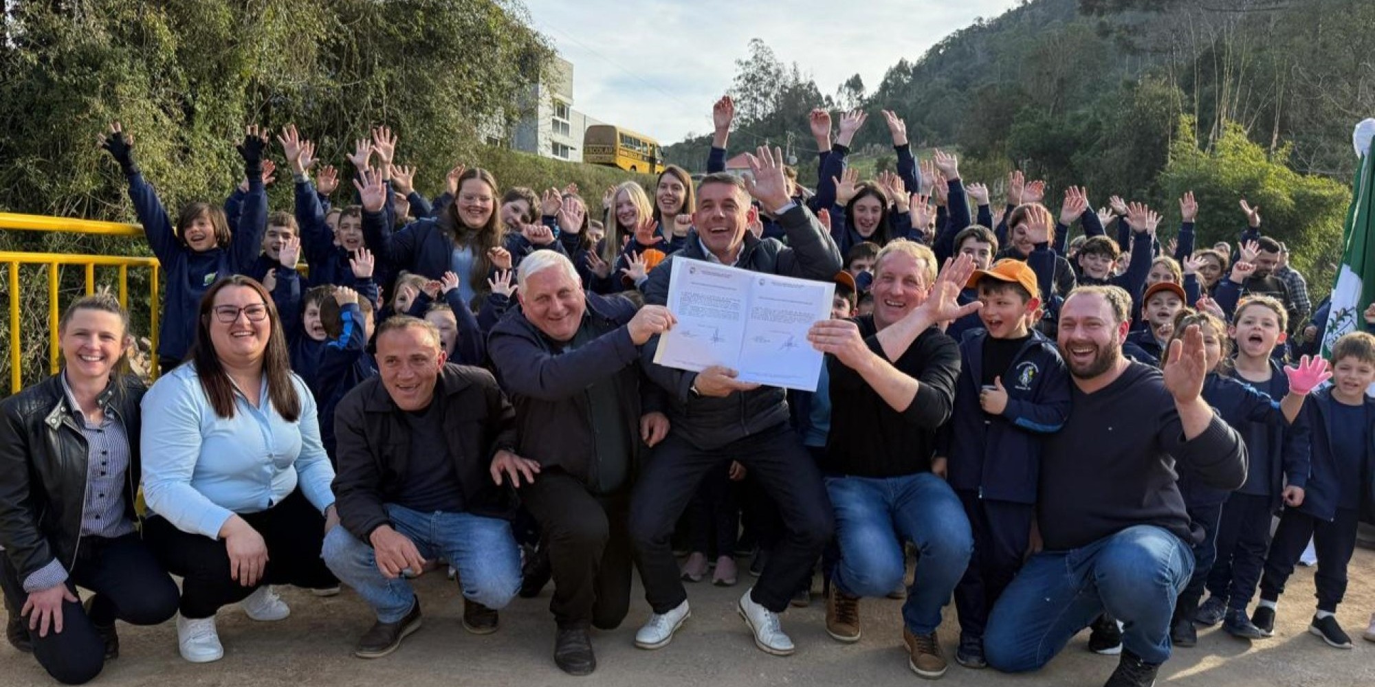 No evento desta terça-feira (12) foi inaugurada a ponte localizada na Linha Poço da Laje, com ligação ao município de Doutor Ricardo, e assinada a ordem de início das obras de duas escolas municipais. No evento desta terça-feira (12) foi inaugurada a ponte localizada na Linha Poço da Laje, com ligação ao município de Doutor Ricardo, e assinada a ordem de início das obras de duas escolas municipais.
