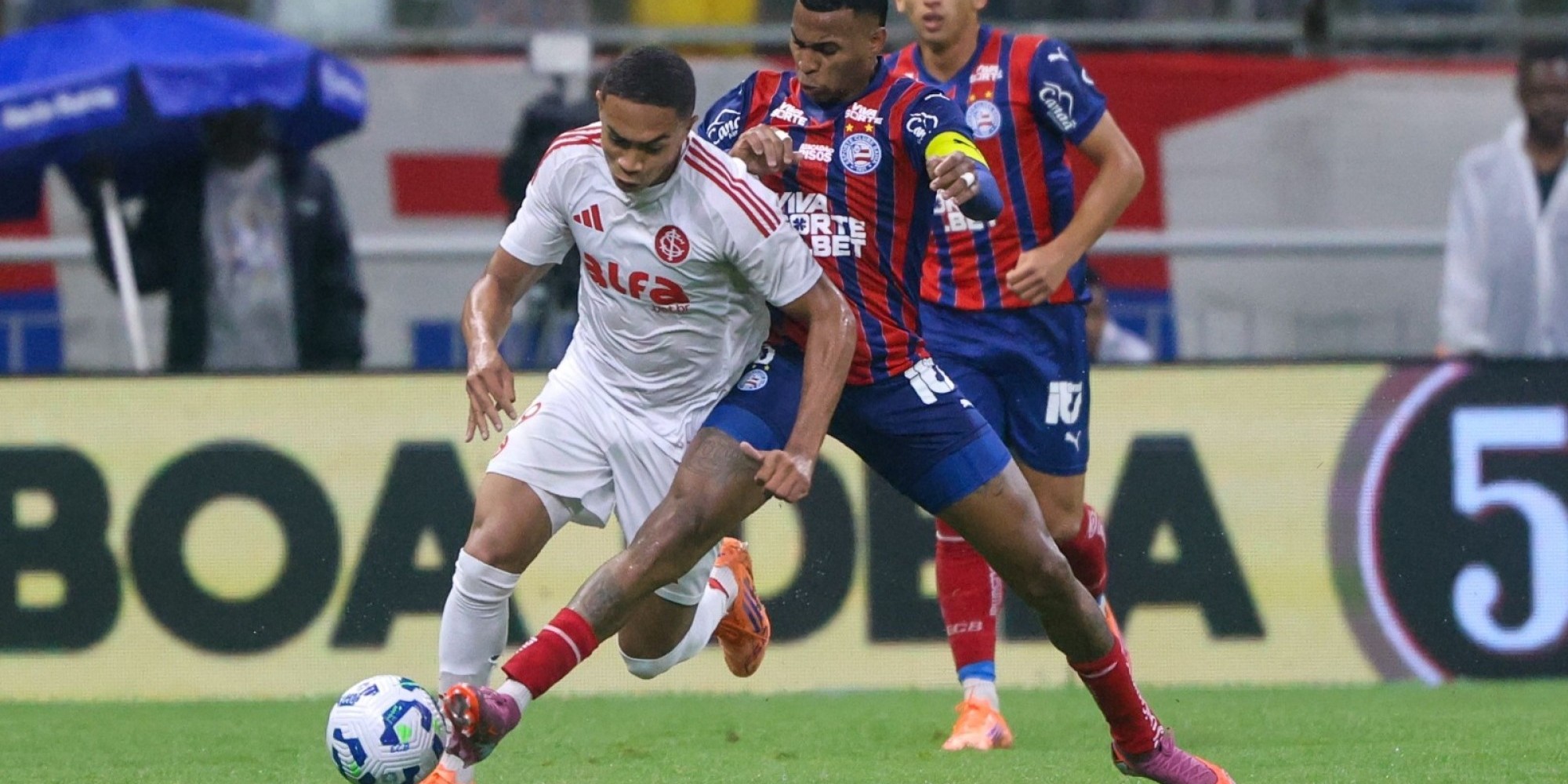 Equipe de Ramón Díaz foi derrotada por 1 a 0, nesta quarta (22), na Arena Fonte Nova, em jogo atrasado da 14ª rodada. O gol baiano saiu em rebote duplo de pênalti no primeiro tempo. Equipe de Ramón Díaz foi derrotada por 1 a 0, nesta quarta (22), na Arena Fonte Nova, em jogo atrasado da 14ª rodada. O gol baiano saiu em rebote duplo de pênalti no primeiro tempo.