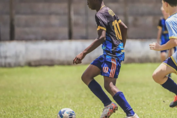 Competi&ccedil;&atilde;o ser&aacute; realizada entre 17 e 21 de dezembro, reunindo cerca de 800 atletas de 38 equipes em quatro categorias, com jogos em tr&ecirc;s est&aacute;dios de Encantado e participa&ccedil;&atilde;o internacional.