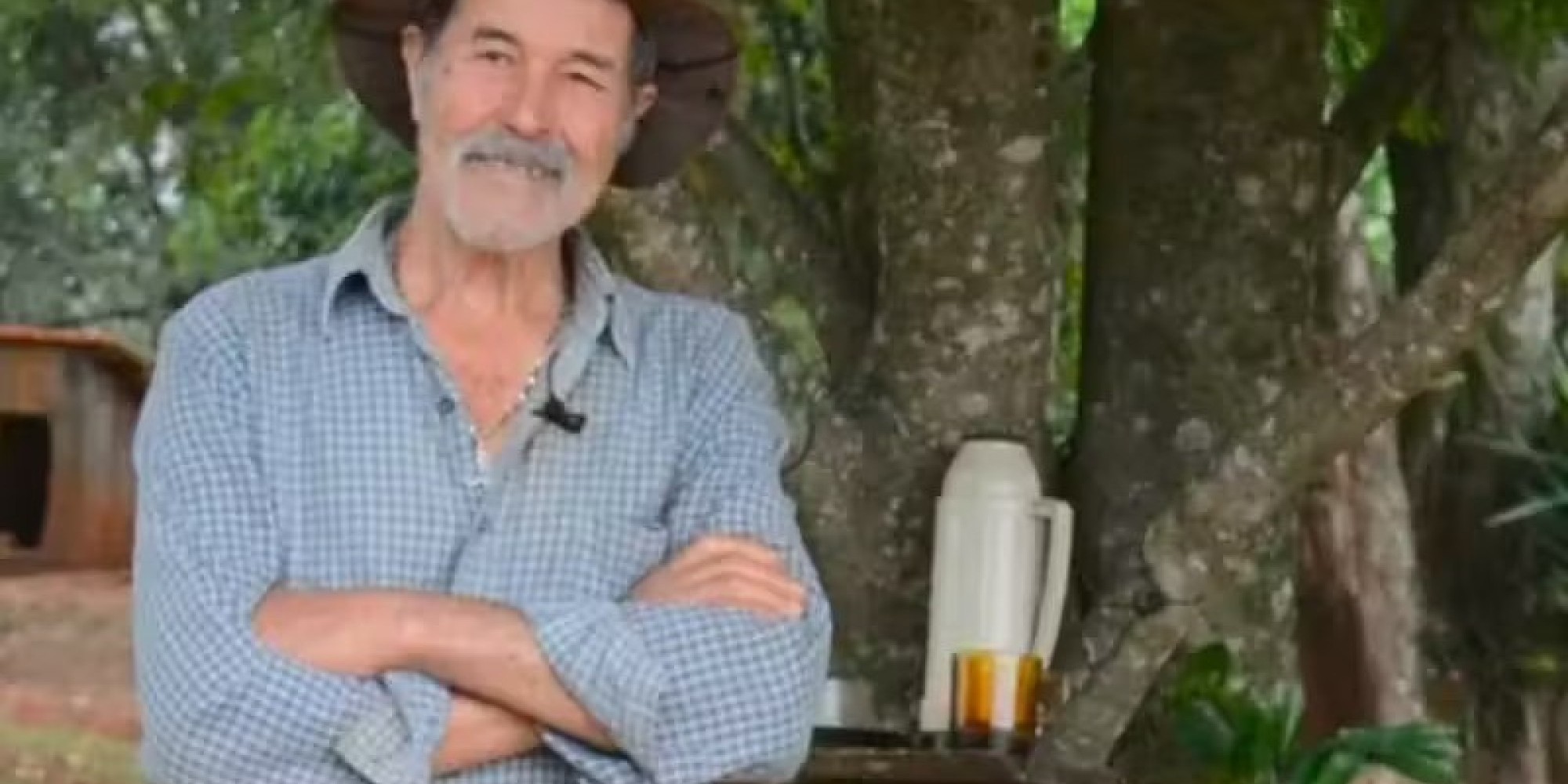 Ex-coletor de resíduos oferece toda semana café da manhã em sua casa para ex-colegas