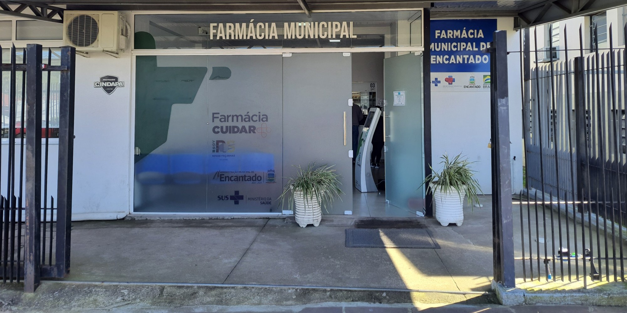 A partir do dia 13, atendimento ao meio-dia será realizado nas quartas-feiras para ampliar o acesso da população aos serviços de saúde.
