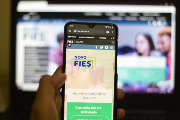 A dívida pode ser parcelada em até 175 vezes com descontos entre 25% e 100% nos encargos