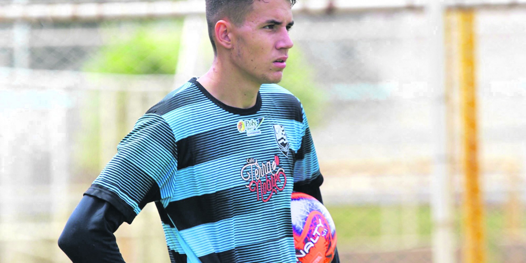 Kevin ainda não jogou pelo Votuporanguense