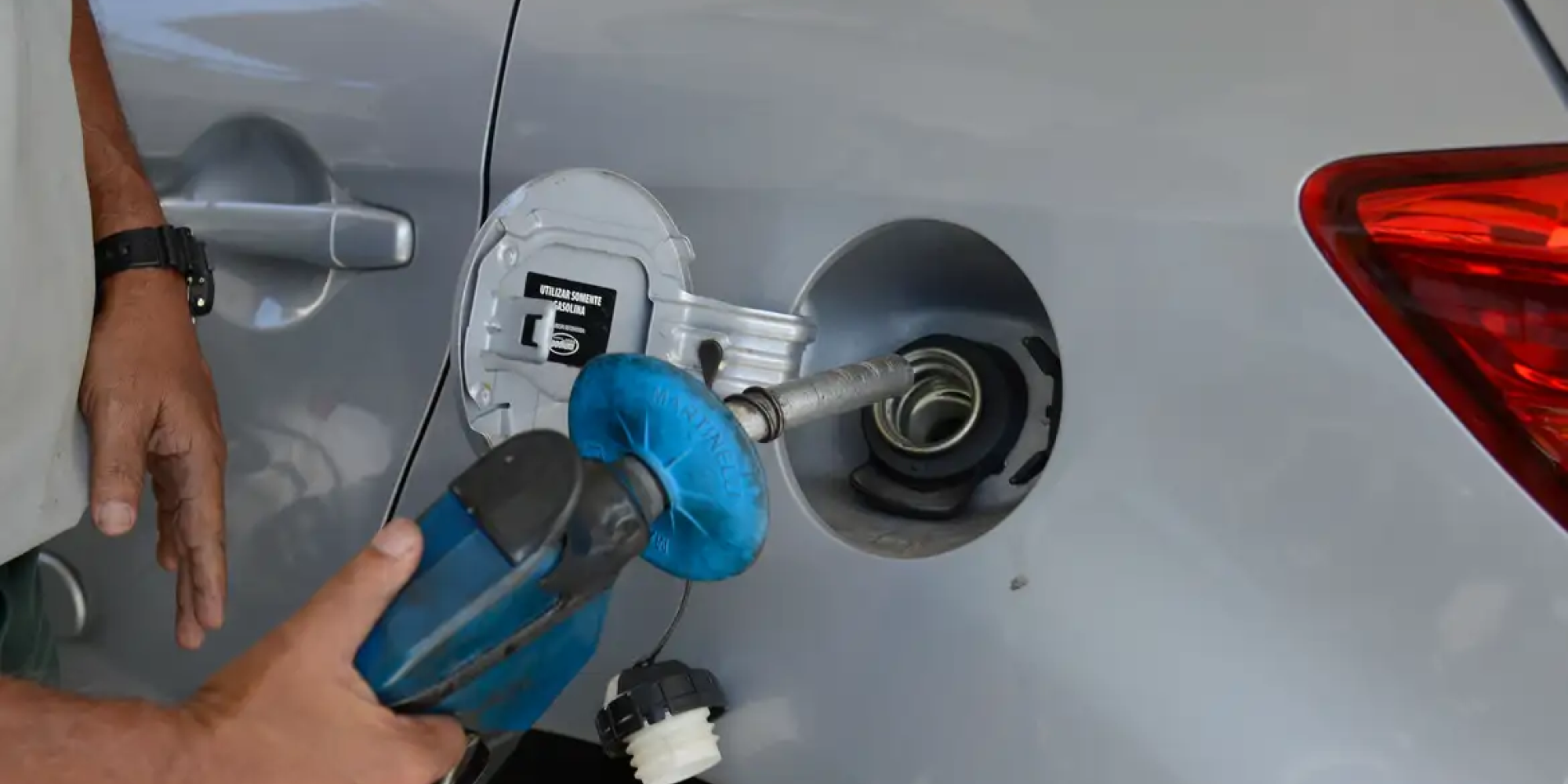 Impacto para consumidor deve ser de R$ 0,15 por litro do combustível.
