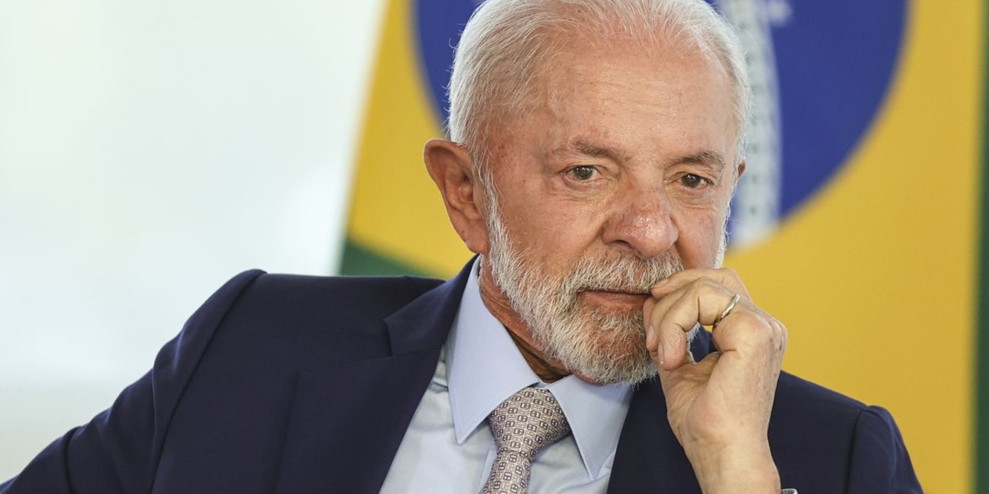 Maioria dos católicos e eleitores com ensino fundamental agora desaprova Lula; Nordeste mantém apoio Maioria dos católicos e eleitores com ensino fundamental agora desaprova Lula; Nordeste mantém apoio