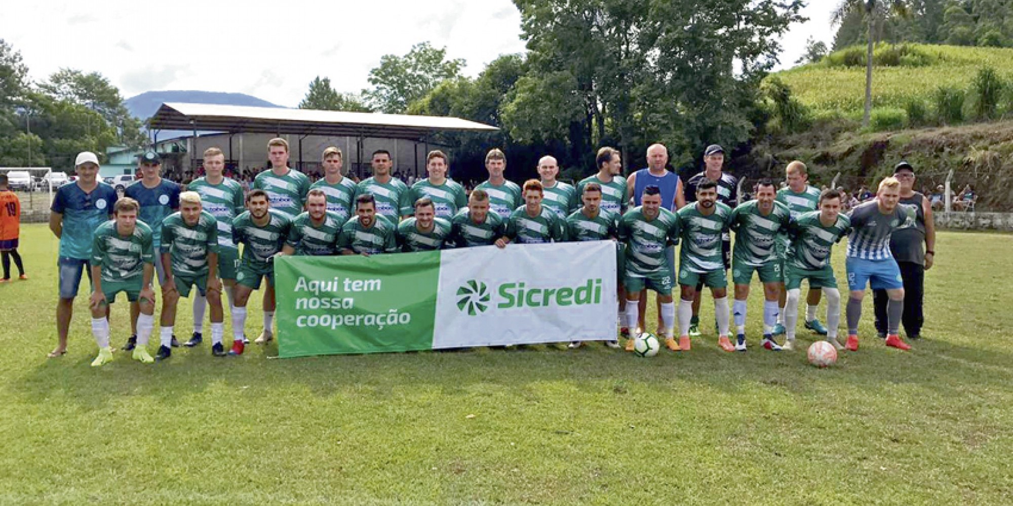 Esperança estreou com goleada